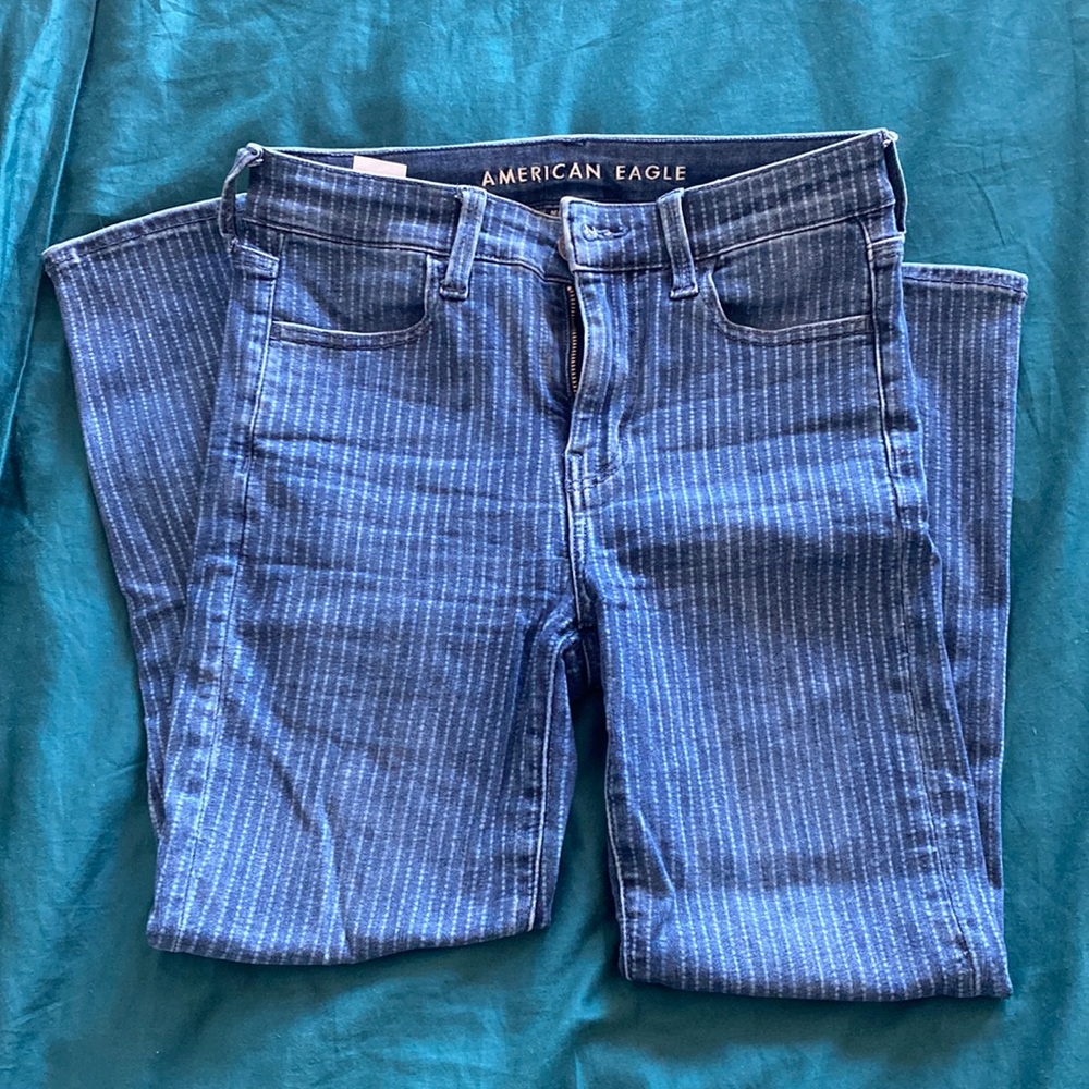 American Eagle Pinstripe Denim Stretch Jeans sz 4 short EUC